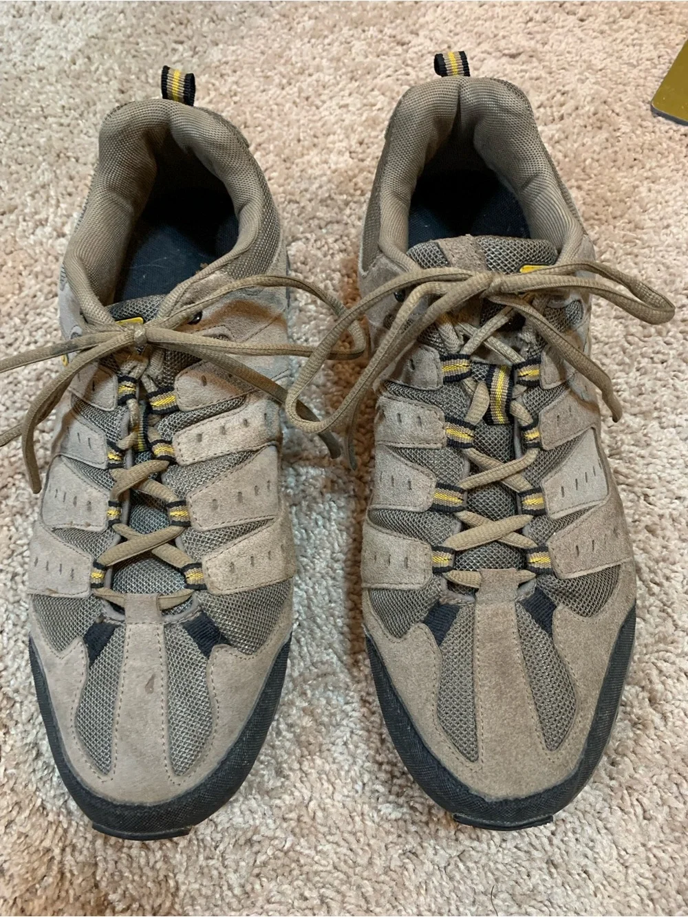 FILA Men's Tan and Black Athletic Trail Sneakers with Yellow Accents